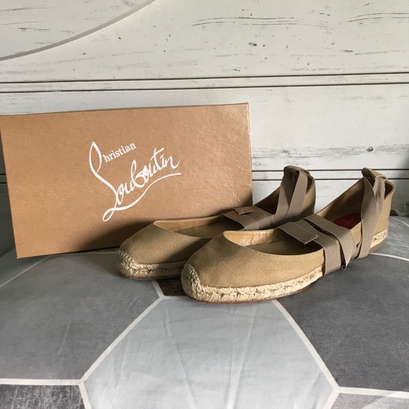 CHRISTIAN LOUBOUTIN Bailarinas beige CHRISTIAN LOUBOUTIN Bailarinas beige